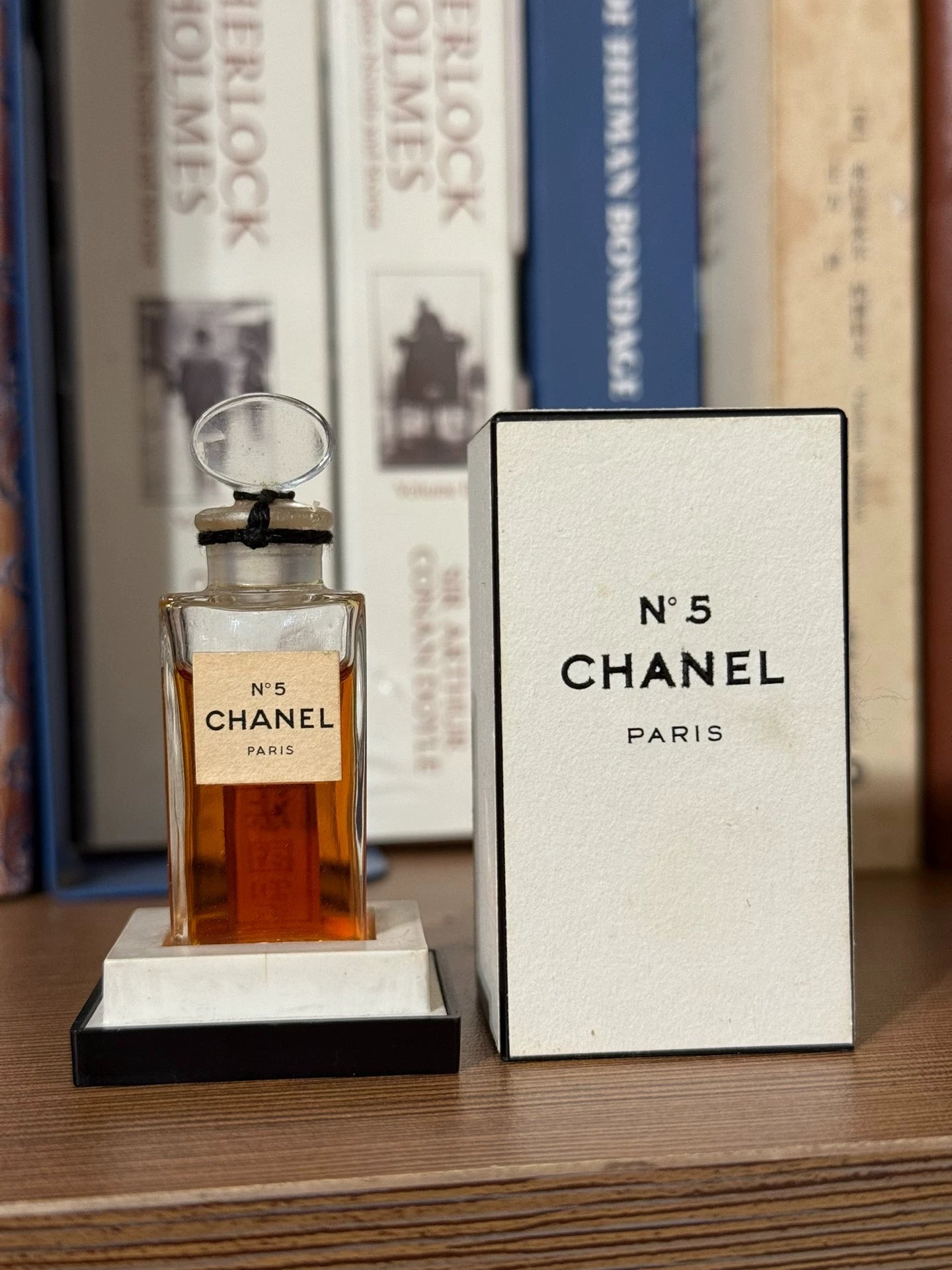 130926-11 Chanel No. 7. dipping Parfum 5ml 0.2 oz