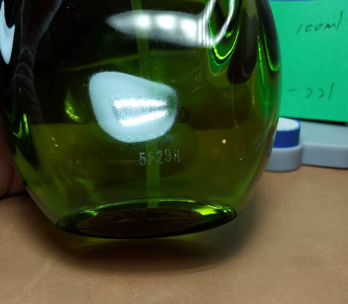 041026-59 Dior Green Poison batch 100ml 3.4 oz