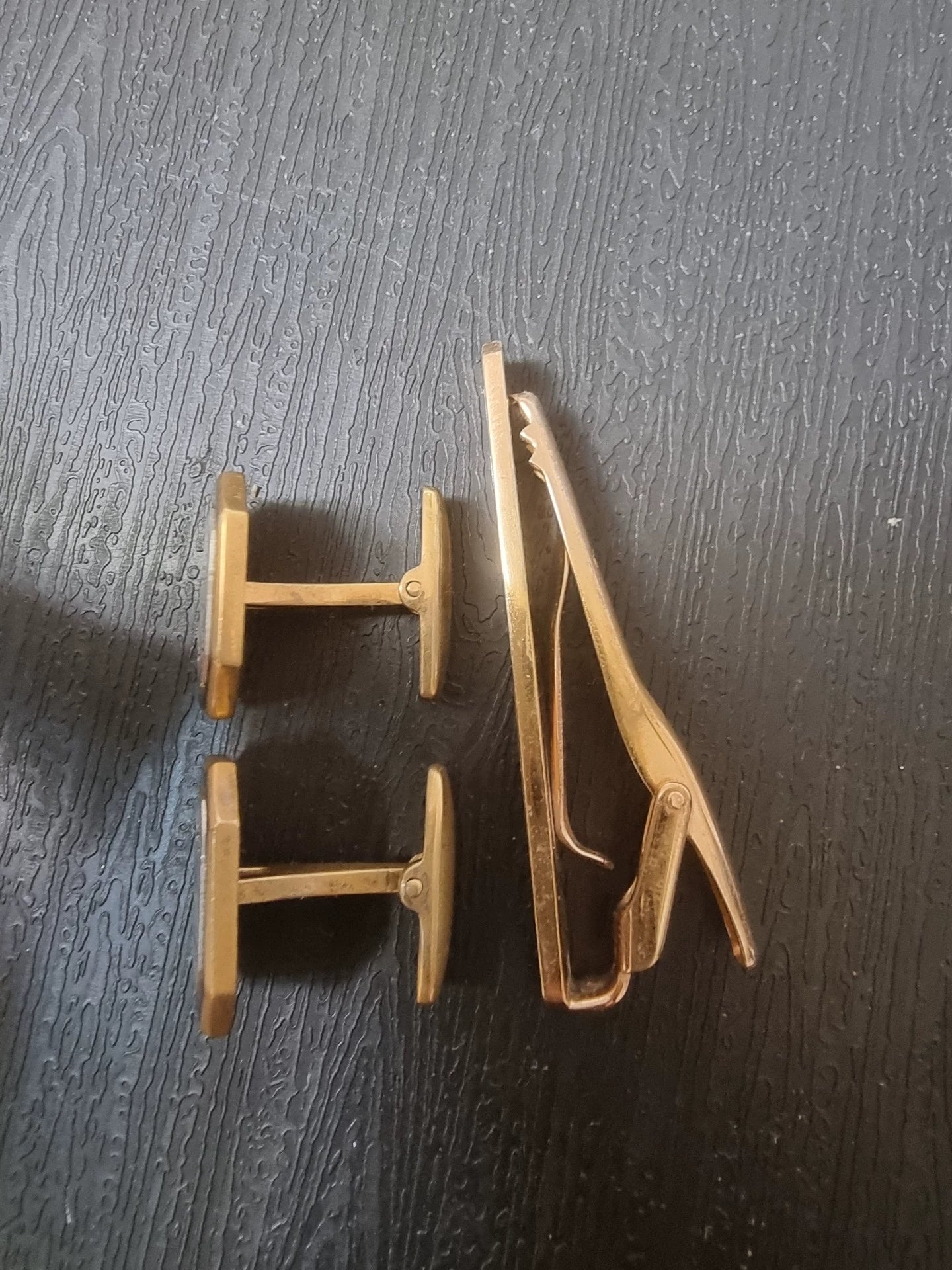 241025-78 Ysl Tie clip and button