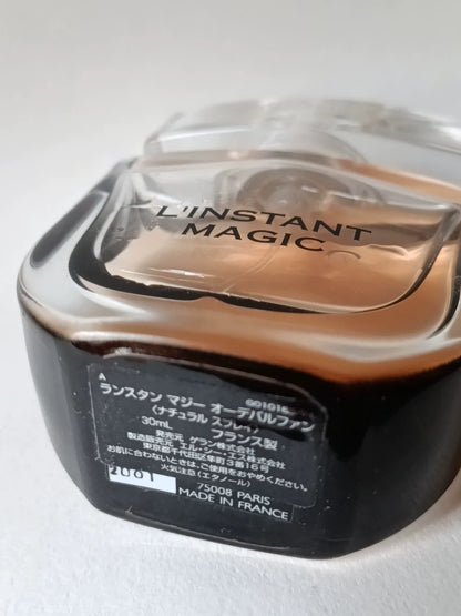190526-186 Guerlain Instant Magic EDP 30ml 1 oz