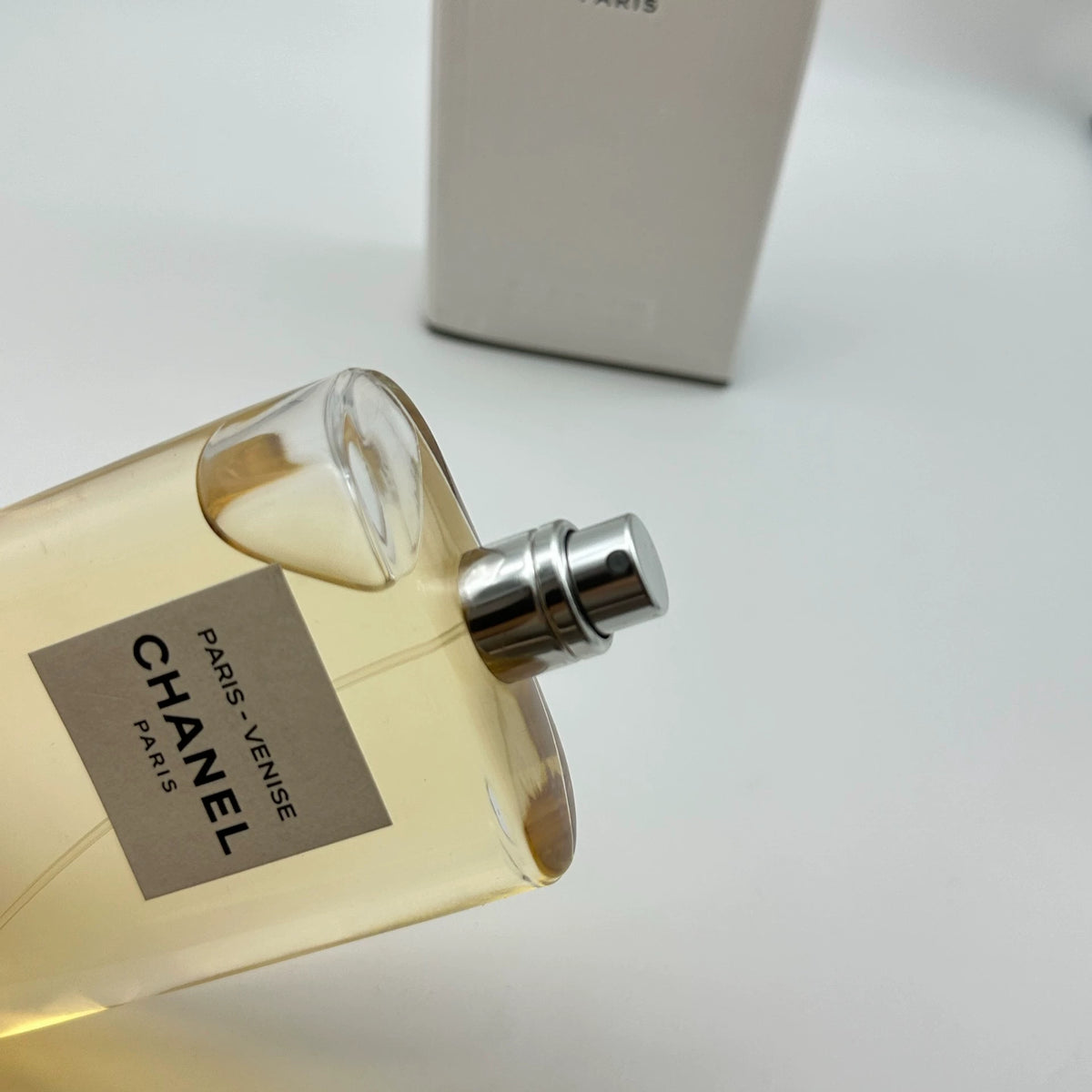 151026-165 Chanel Venice 125ml 4.2 oz
