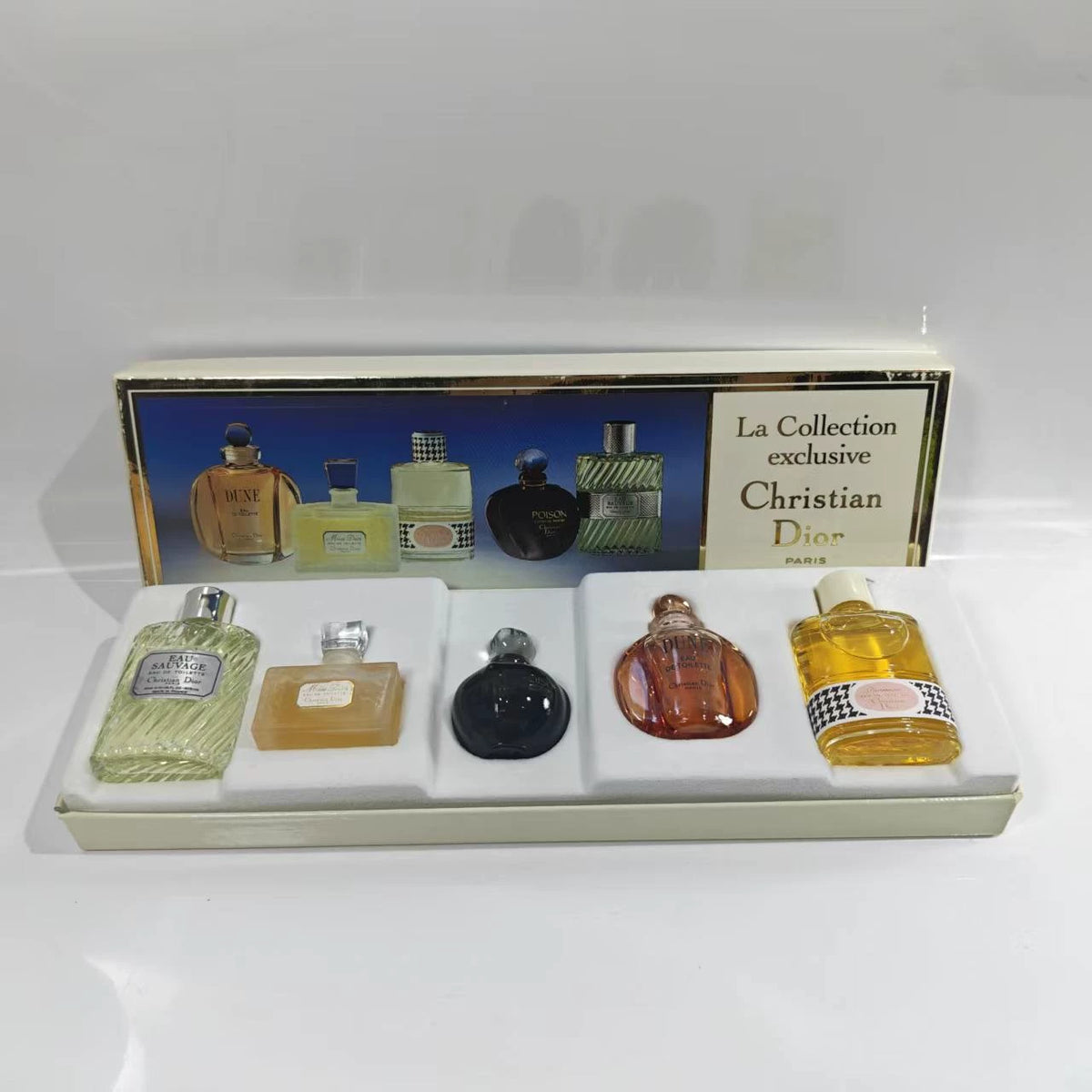 020926-83 Dior set box