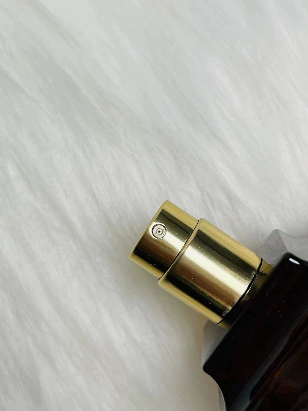 130326-33 Tom Ford Secret Myrrh Parfum 50ml  1.7oz