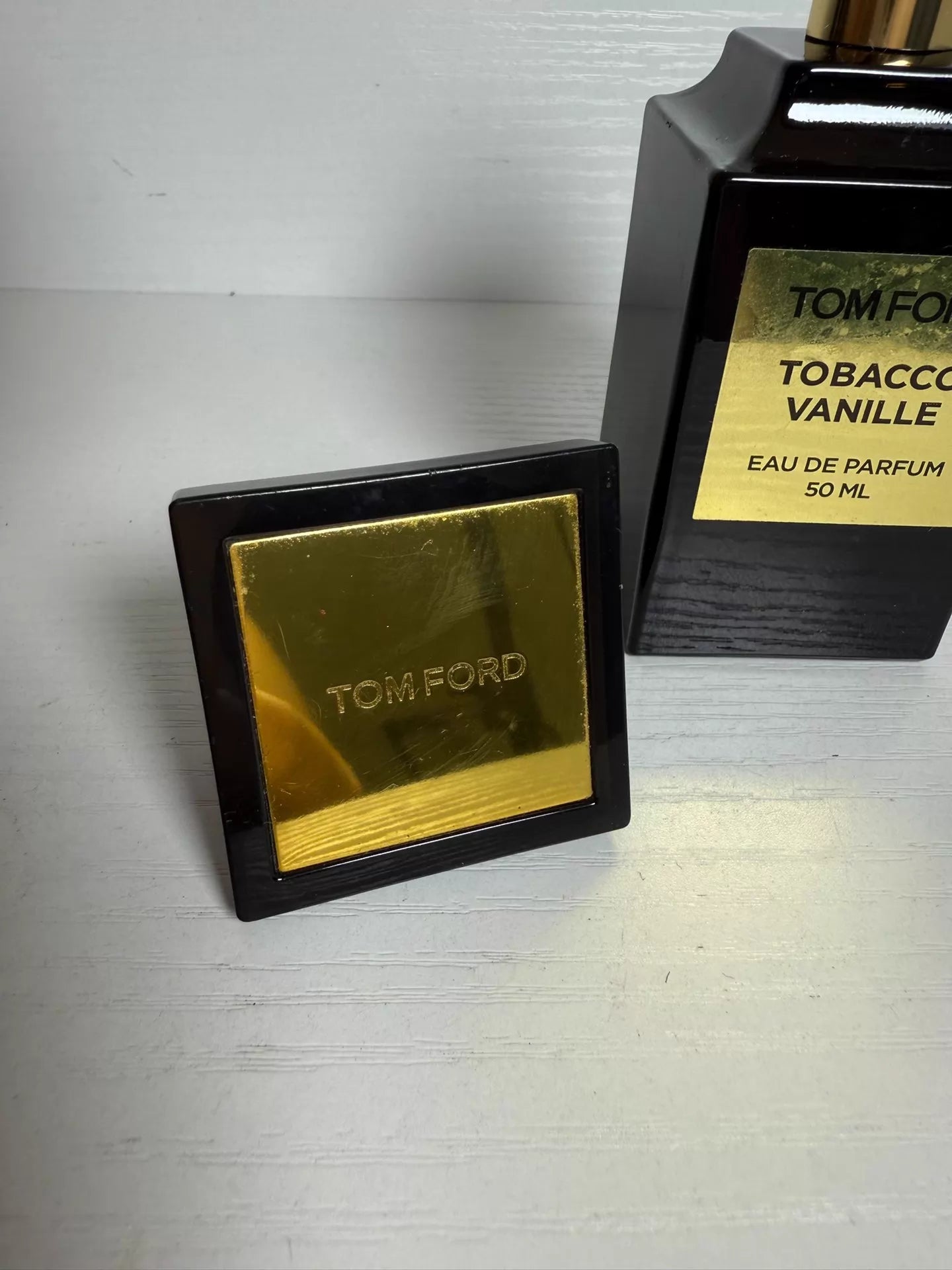 200526-150 TF tobacco leaf Perfume 50ml 1.7 oz