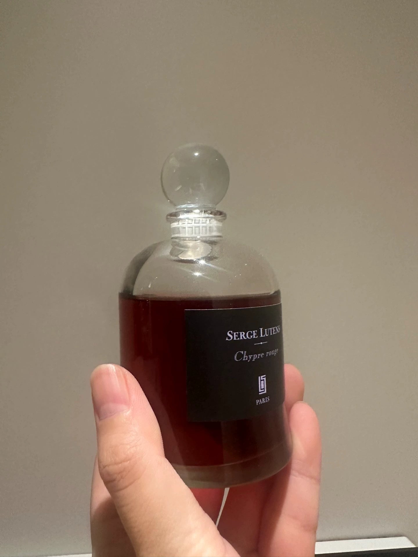 050926-40 Serge Lutens red moss