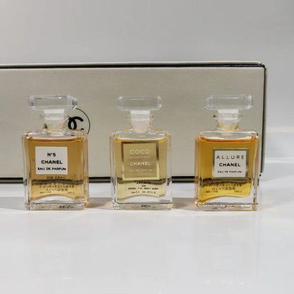 020926-463 Chanel set bottles Perfume