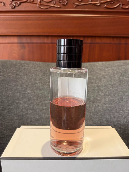 100626-40 Dior Dark Wood 250ml 8.5 oz