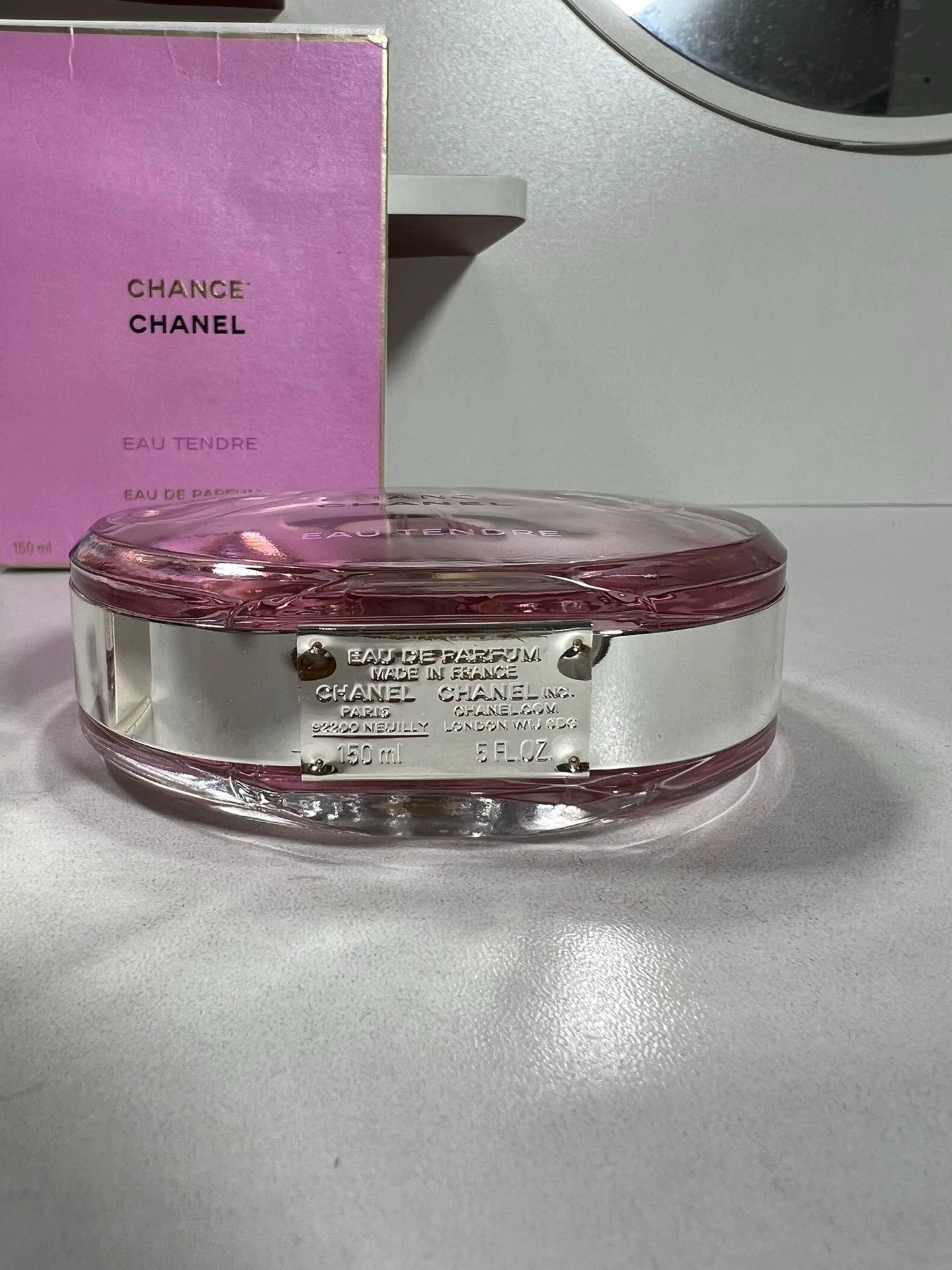 070926-21 Chanel Powder Encounter Box Perfume 150ml 5.1 oz