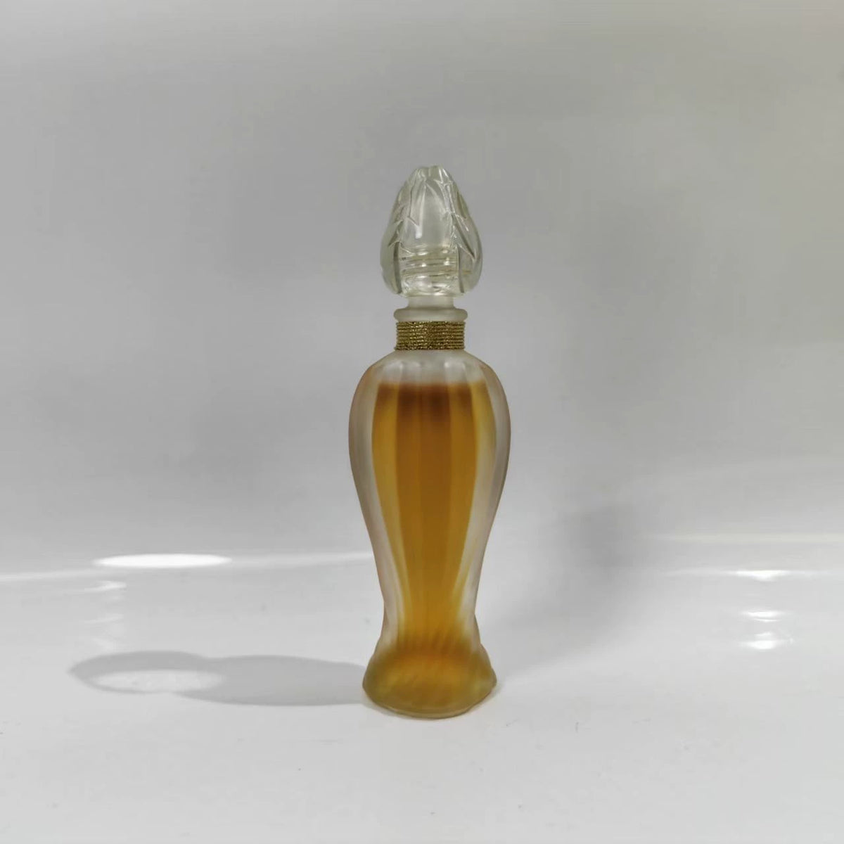 020926-540 Guerlain Madame Butterfly