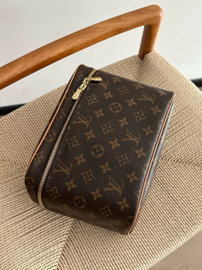150626-bag-13 Louis Vuitton new lv presbyopia