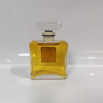 020926-501 Chanel coco women