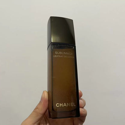 05826-261 Chanel luxurious essence repairing 125ml 4.2 oz