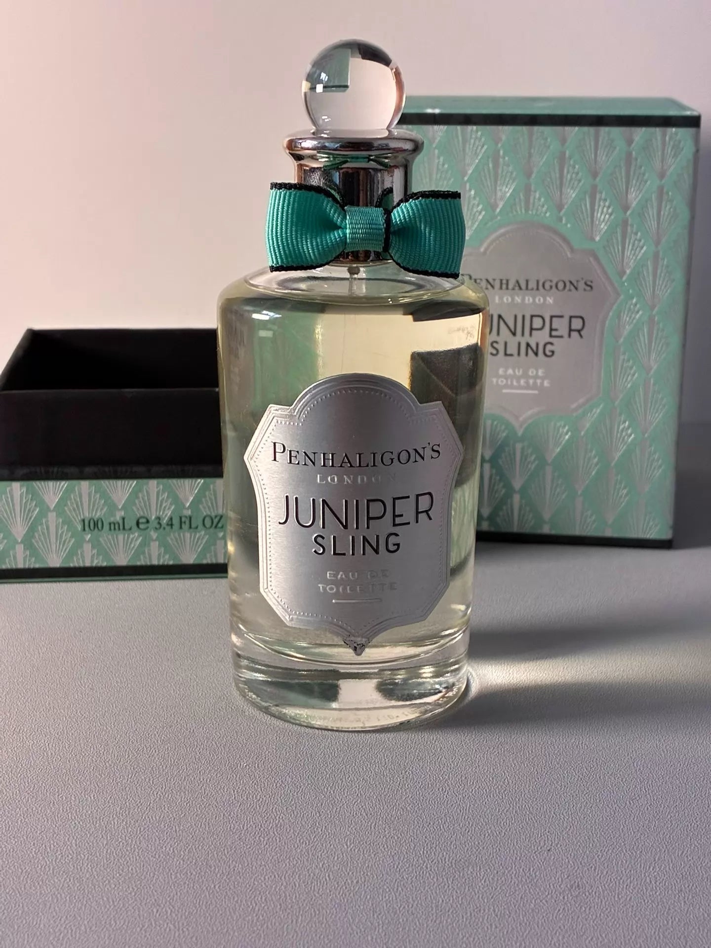 200726-332 Penhaligon Gin Authenticity. 100 ml 3.4 oz