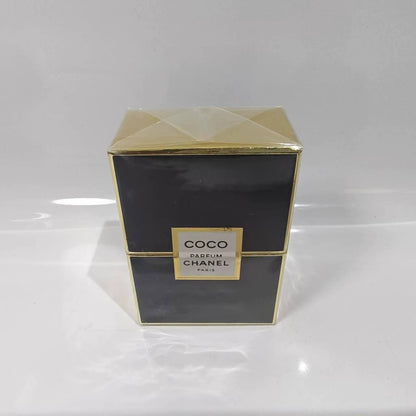 020926-569 Chanel coco women