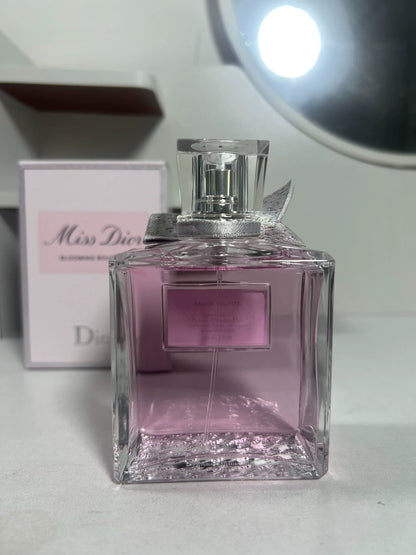 270726-12 Dior Sweetheart with box Parfum 150ml 5.1 oz