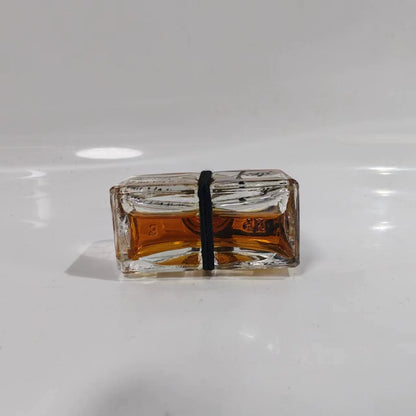 020926-164 Guy Laroche Ji Longxue Fidji