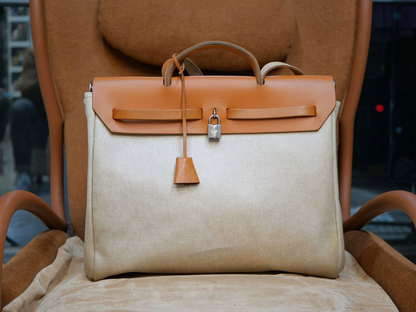 Jun25-bag-53 Auth Hermes Herbag 39 MM canvas Tote handbag shoulder bag