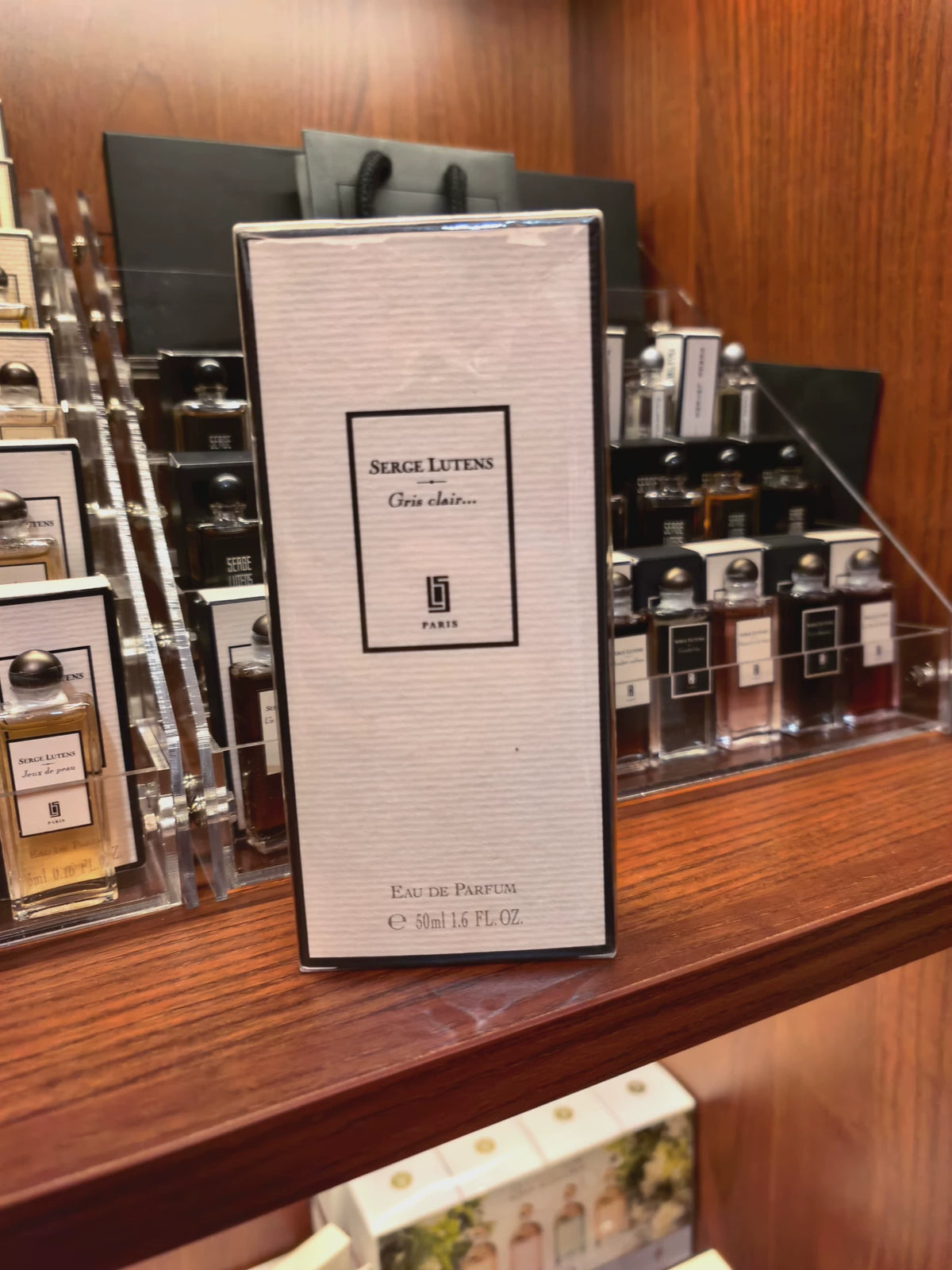 200926-14 Serge Lutens Rudan Gris clair 50ml 1.7 oz