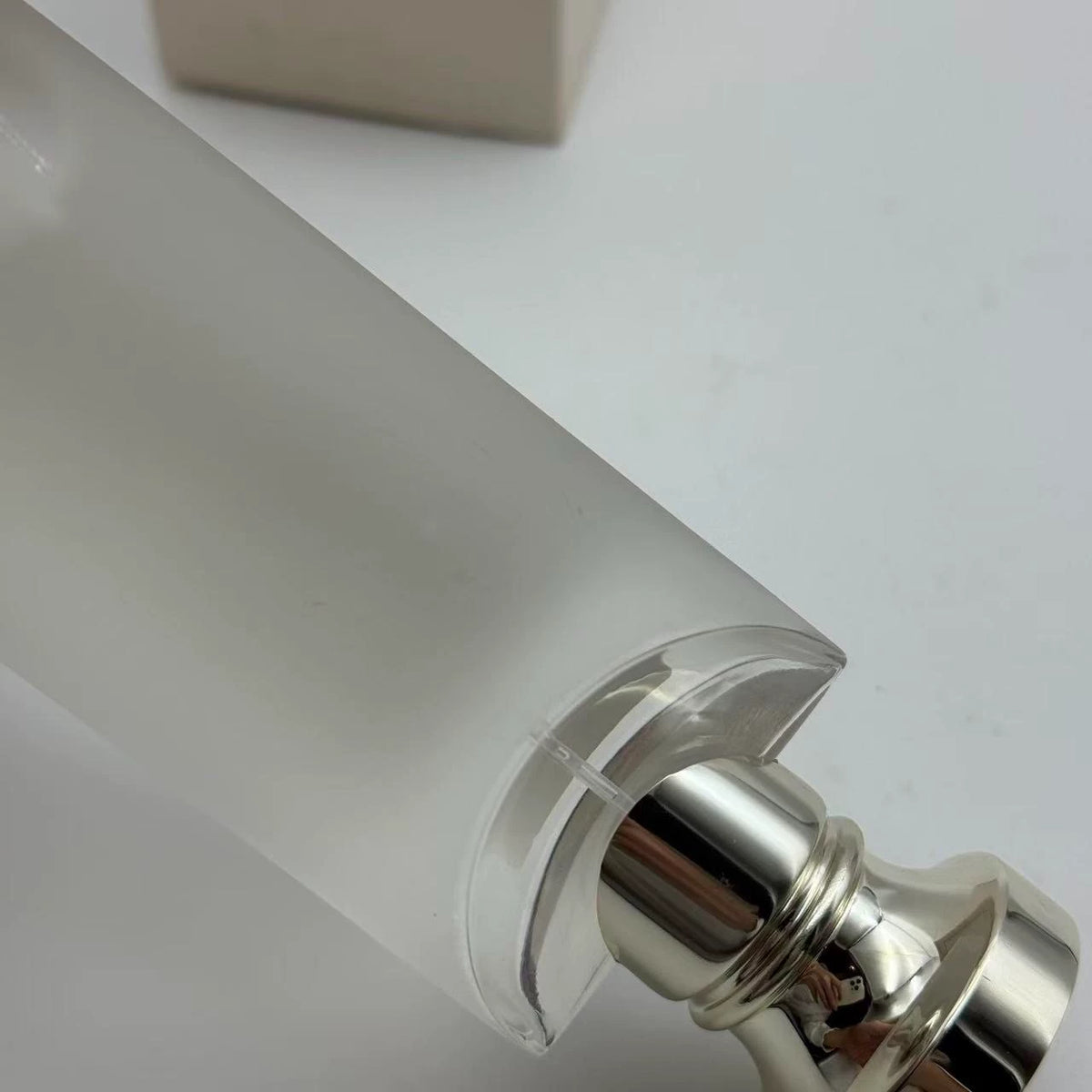 151026-43 TF White Musk 100ml 3.4 oz