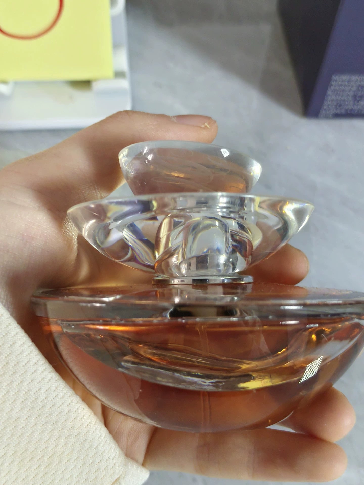 120625-83 Guerlain Insolence Eau de Toilette EDT 50ml 1.7oz