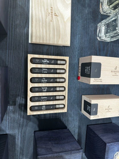 161026A-43 Fueguia 1833 Book wooden box Perfume
