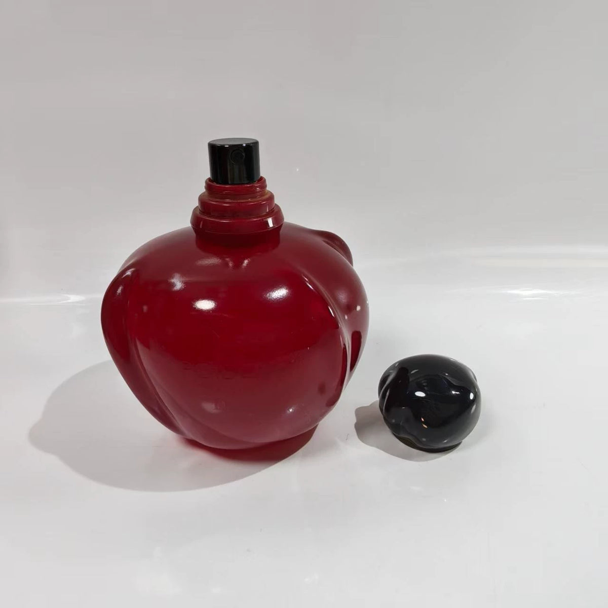 020926-162 Dior red poison