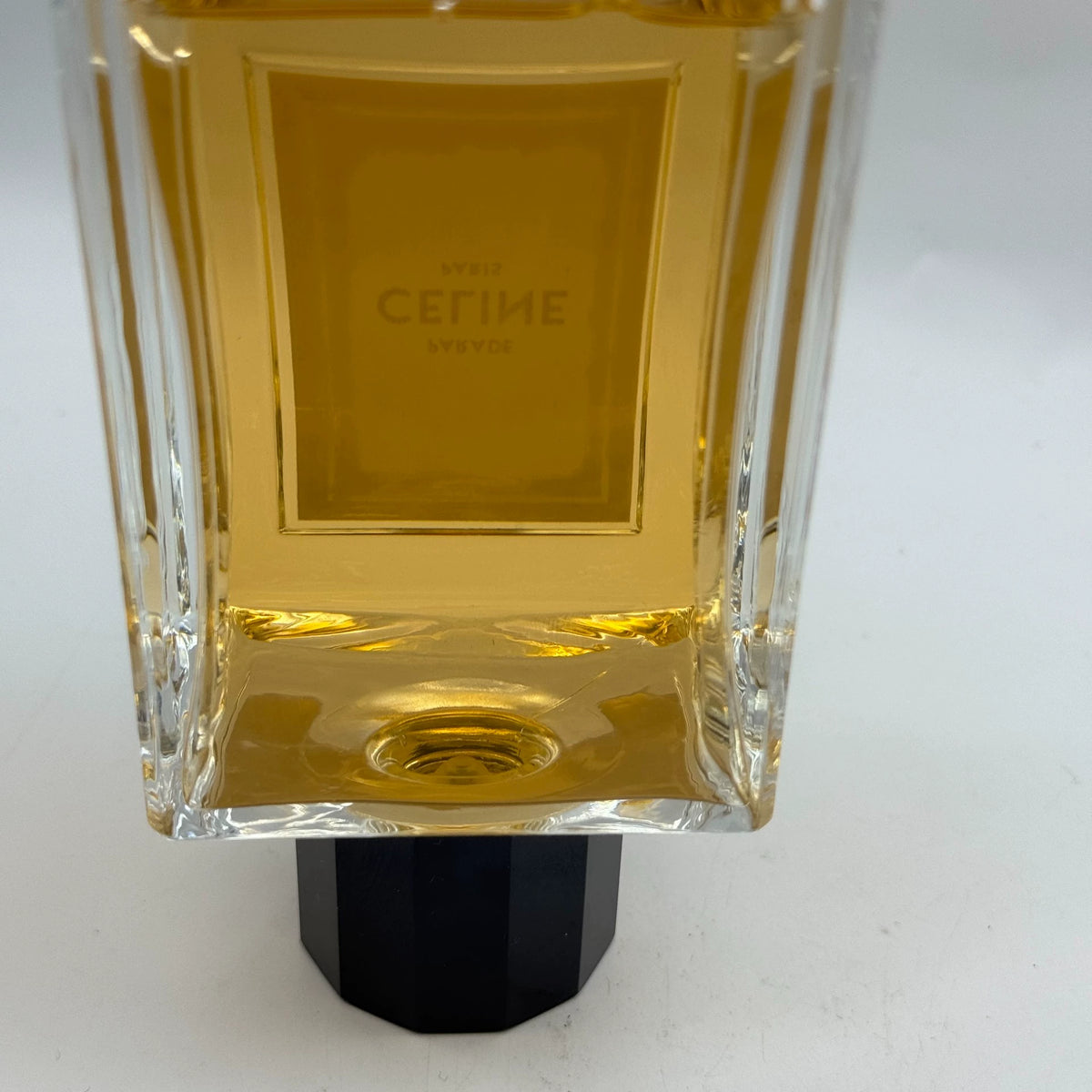 141026-10 Celine reveals new test 200ml 6.8 oz
