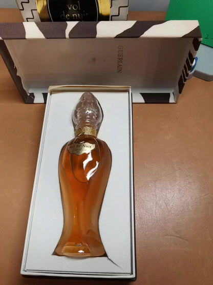 220226-28 Guerlain vol de nuit 15ml 1/2 oz Parfum