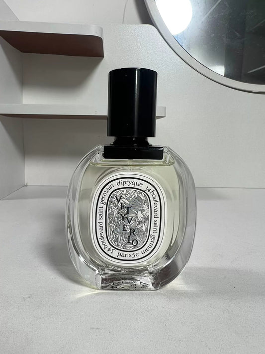 270726-114 Tiptique Vitario Vetiver EDT 50ml 1.7 oz