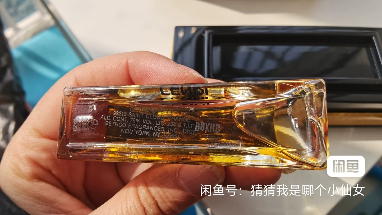 241025-33 Fendi Parfum Perfume 373ml 12.6oz