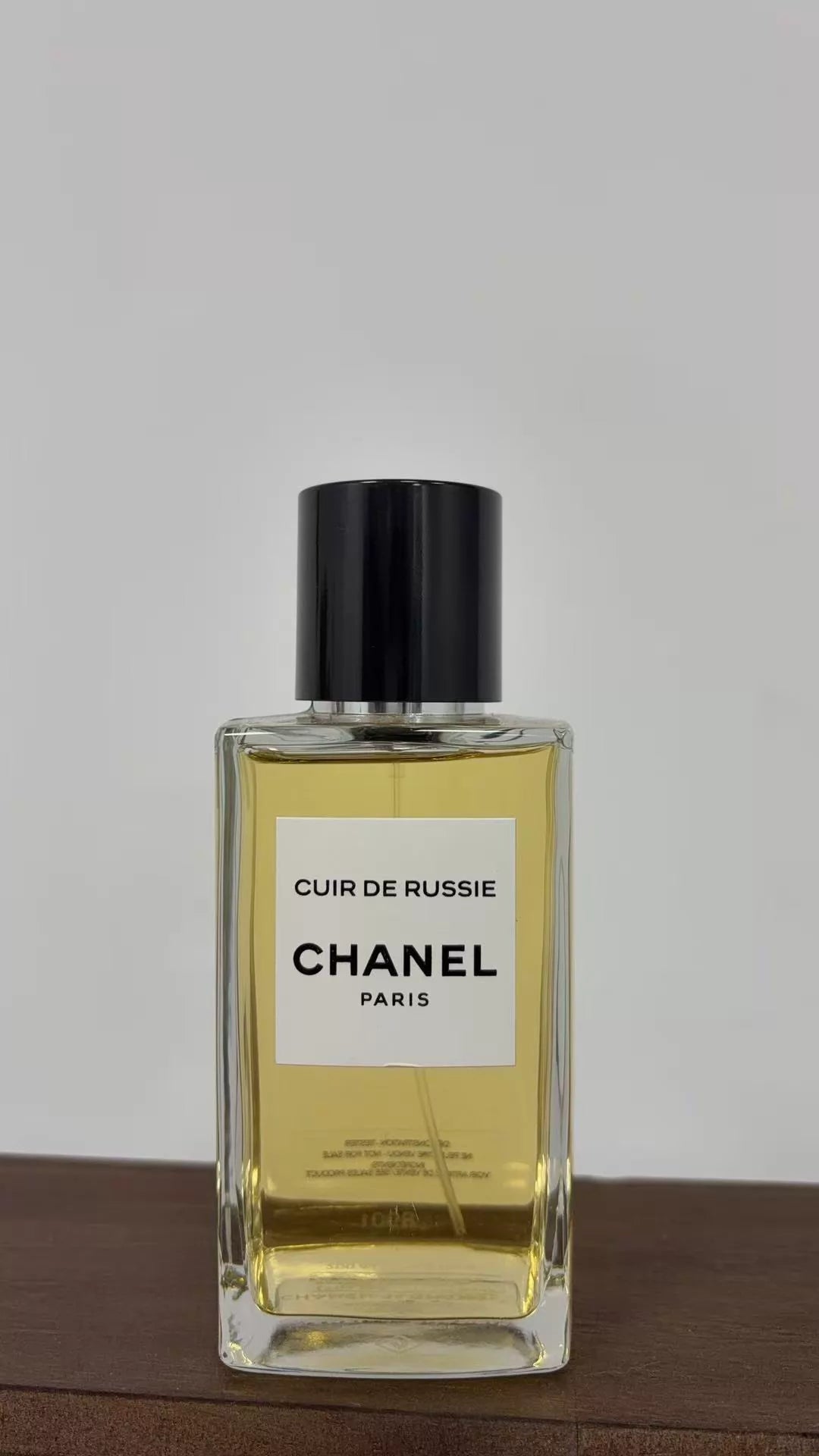 141026-60 Chanel Russian Leather has 200ml 6.8 oz