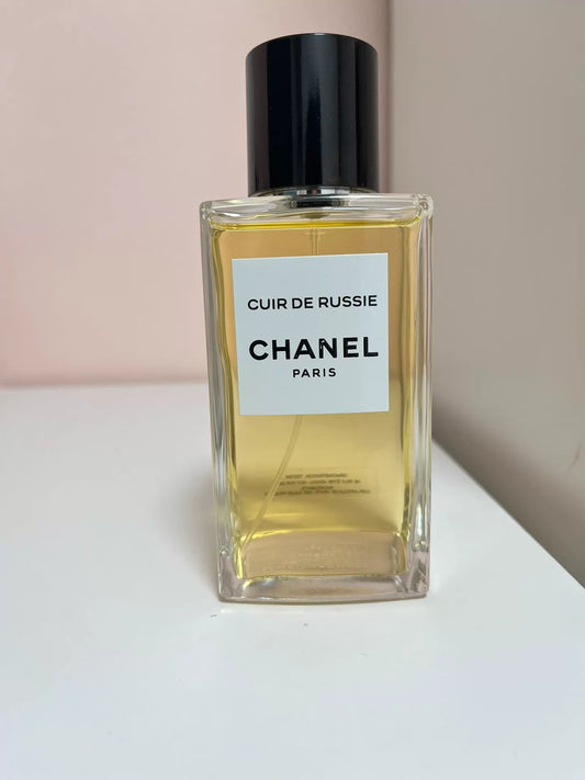 230526-201 Chanel Russian Leather Parfum 200ml 6.8 oz