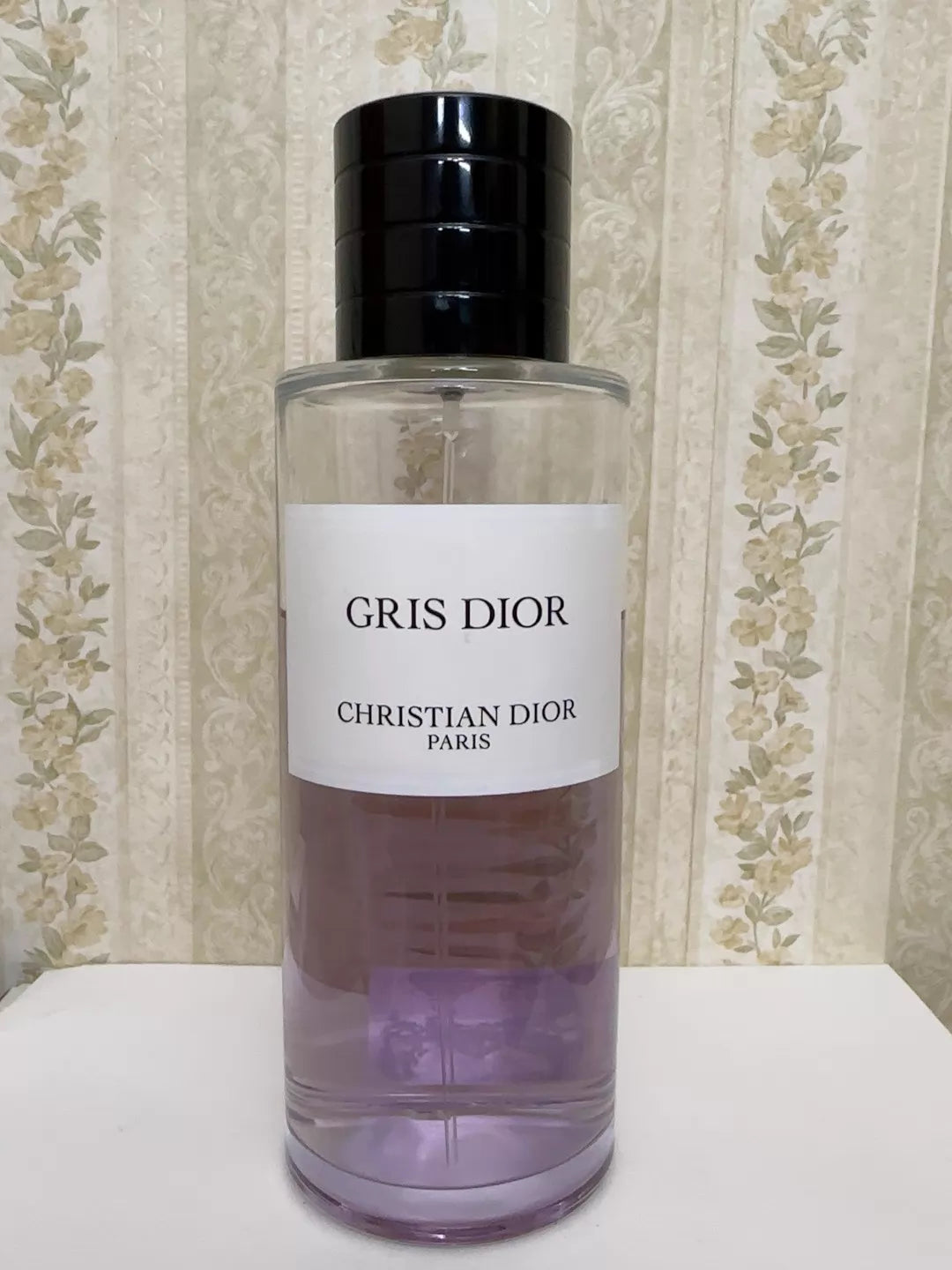 070526-151 Dior Montaigne Salon Perfume 250ml 8.5 oz