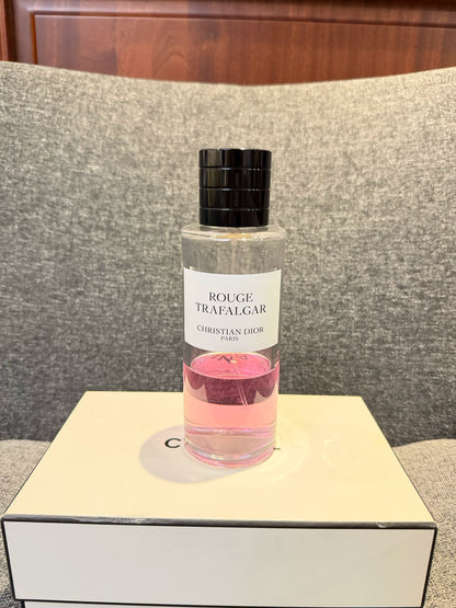 100626-1 Dior Trafalgar Perfume 250ml
