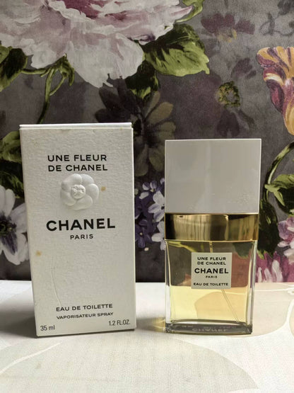 071026-8 Chanel UNE FLEUR EDT 35ml 1.2 oz