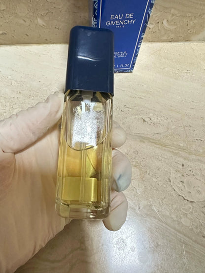 270526-90 Givenchy Eau EDT 30ml 1 oz
