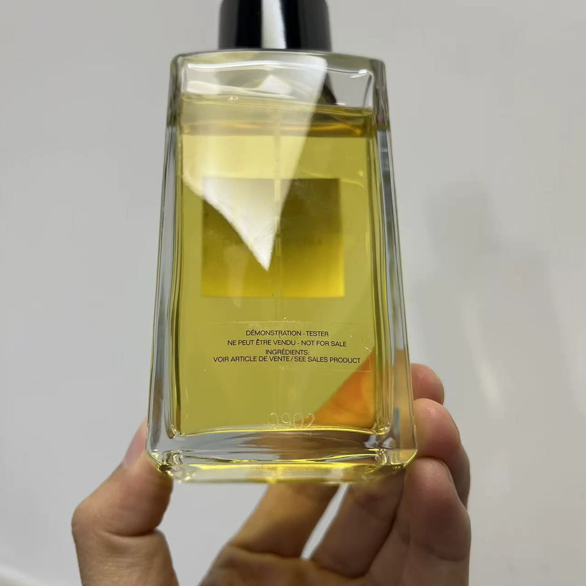 05826-54 Chanel Sycamore Shadowwood Perfume 200ml 6.8 oz