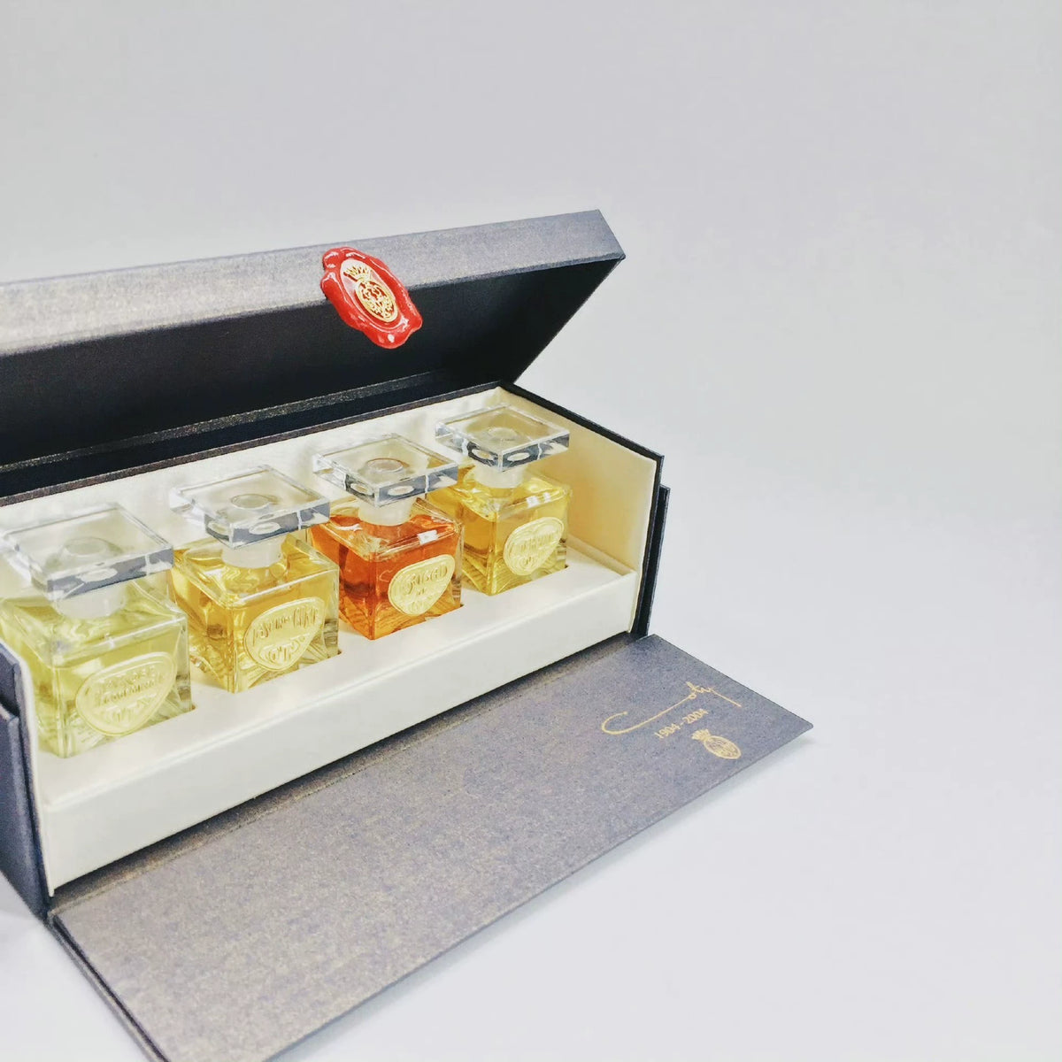 071026-31 Coty set Perfume