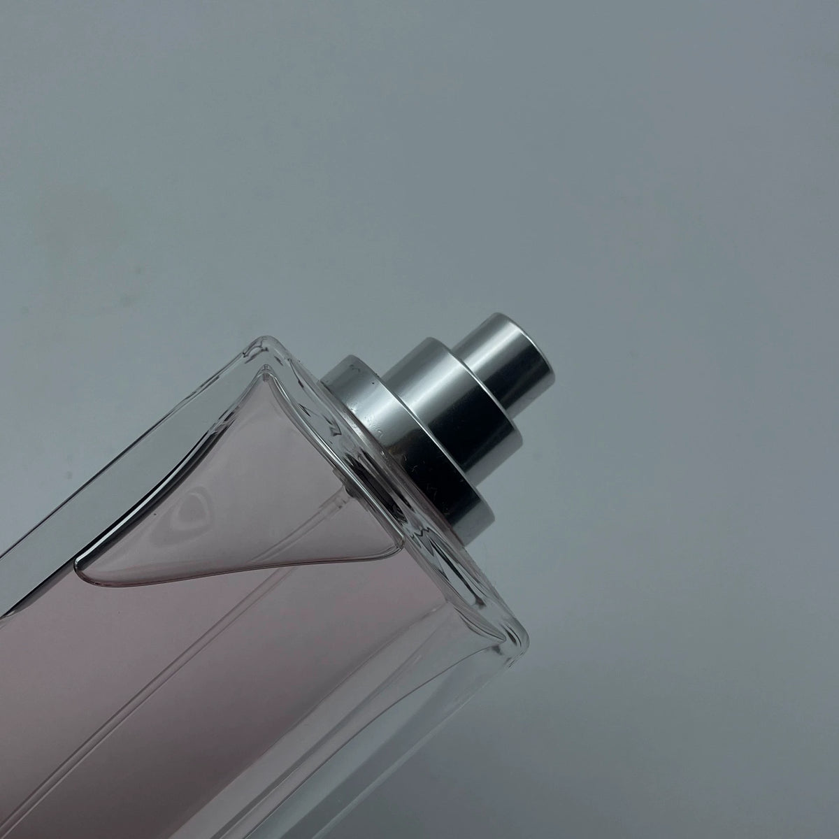151026-32 Yves Saint Laurent YSL Saint Laurent 125ml 4.2 oz