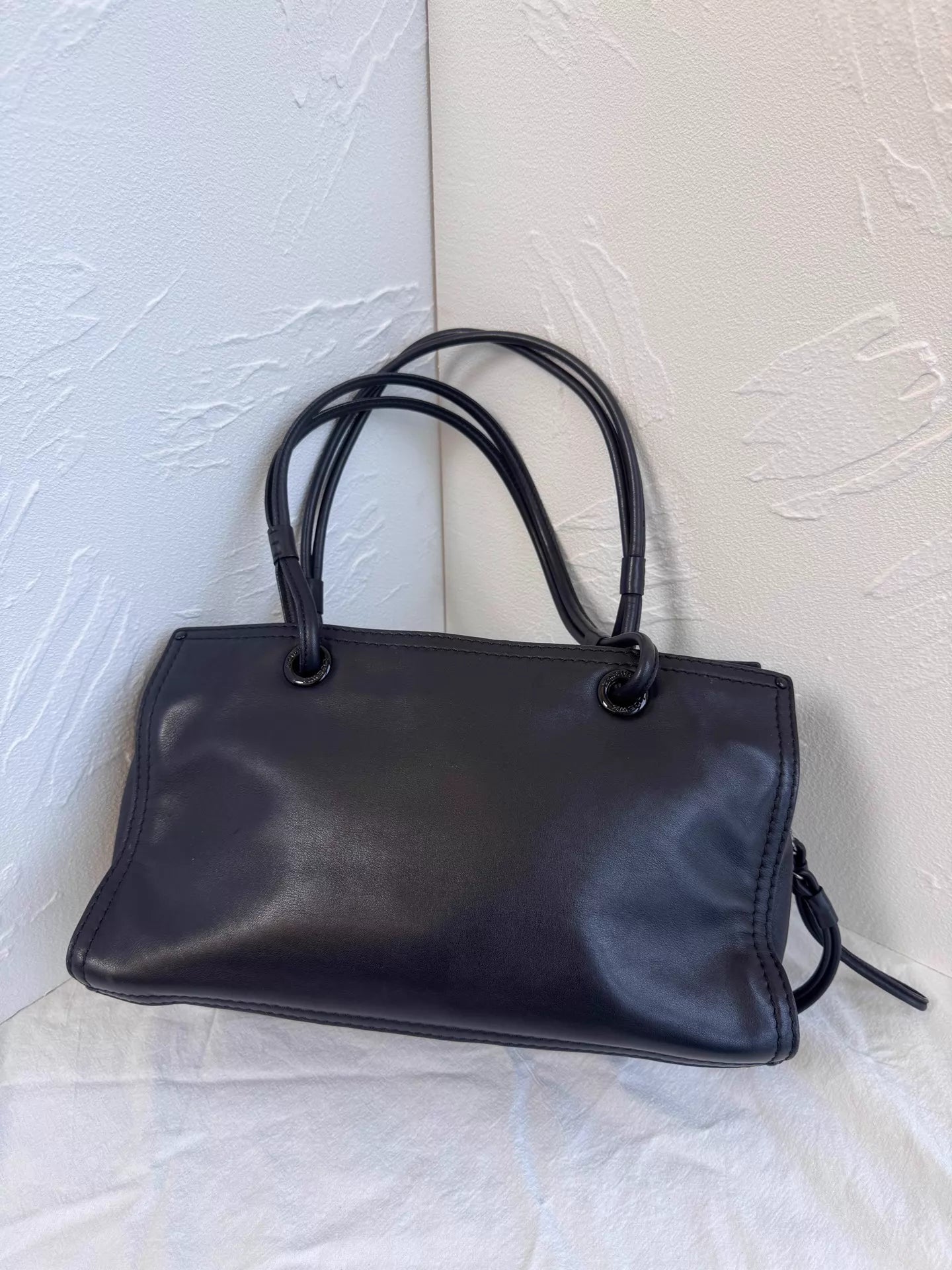 150626-bag-74 vintage middle-aged loewe handbag