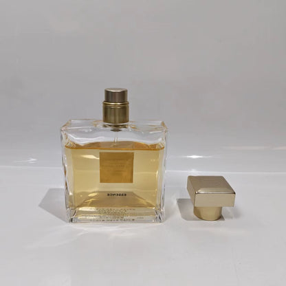 020926-290 Chanel Gabrielle nature