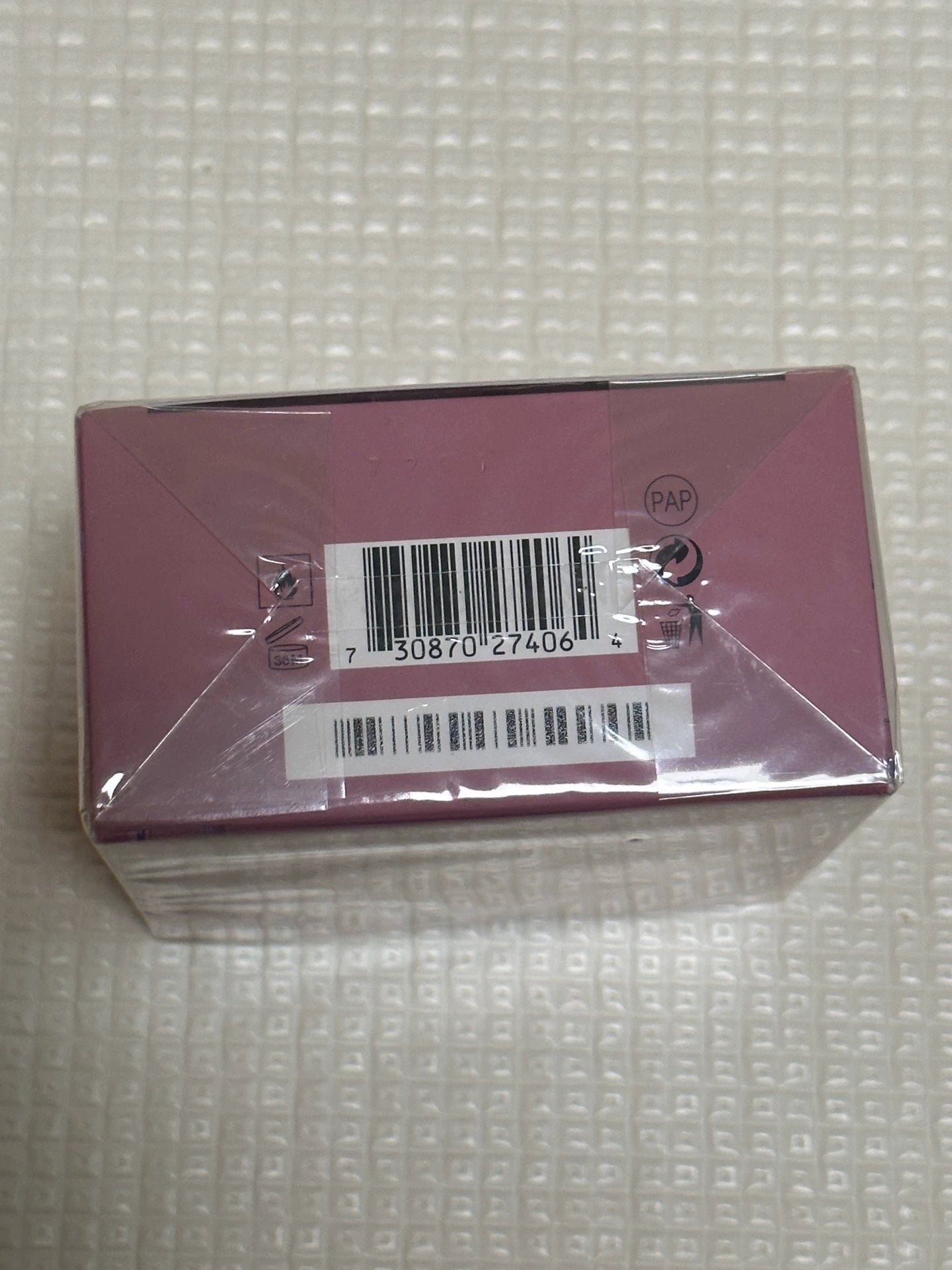 010426-15 Gucci  brought Perfume