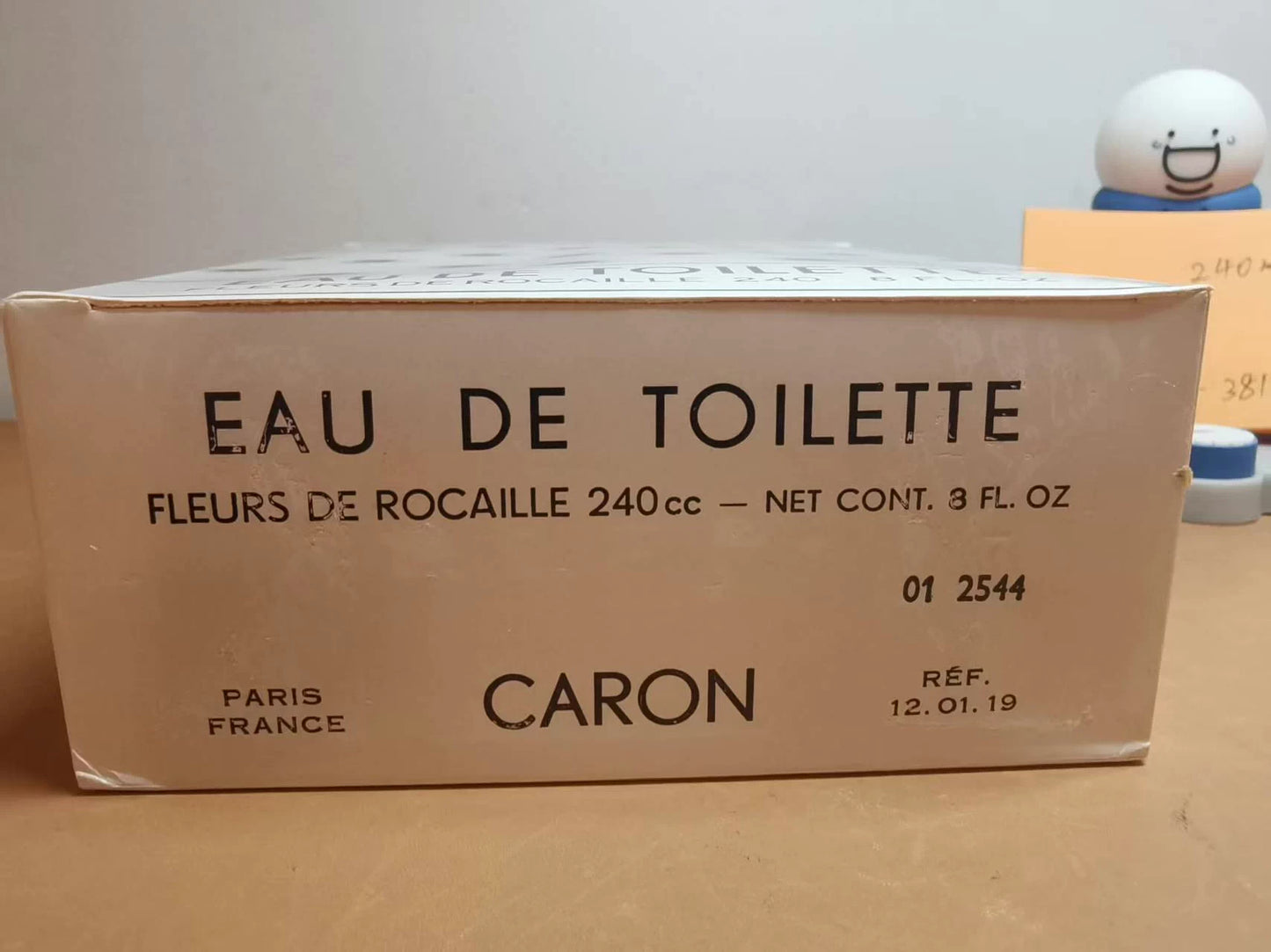 010126-76 Caron 240ml 8.1oz Eau de toilette EDT