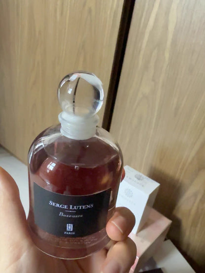 010126-41 Serge Lutens  75ml 2.5oz Eau de parfum EDP