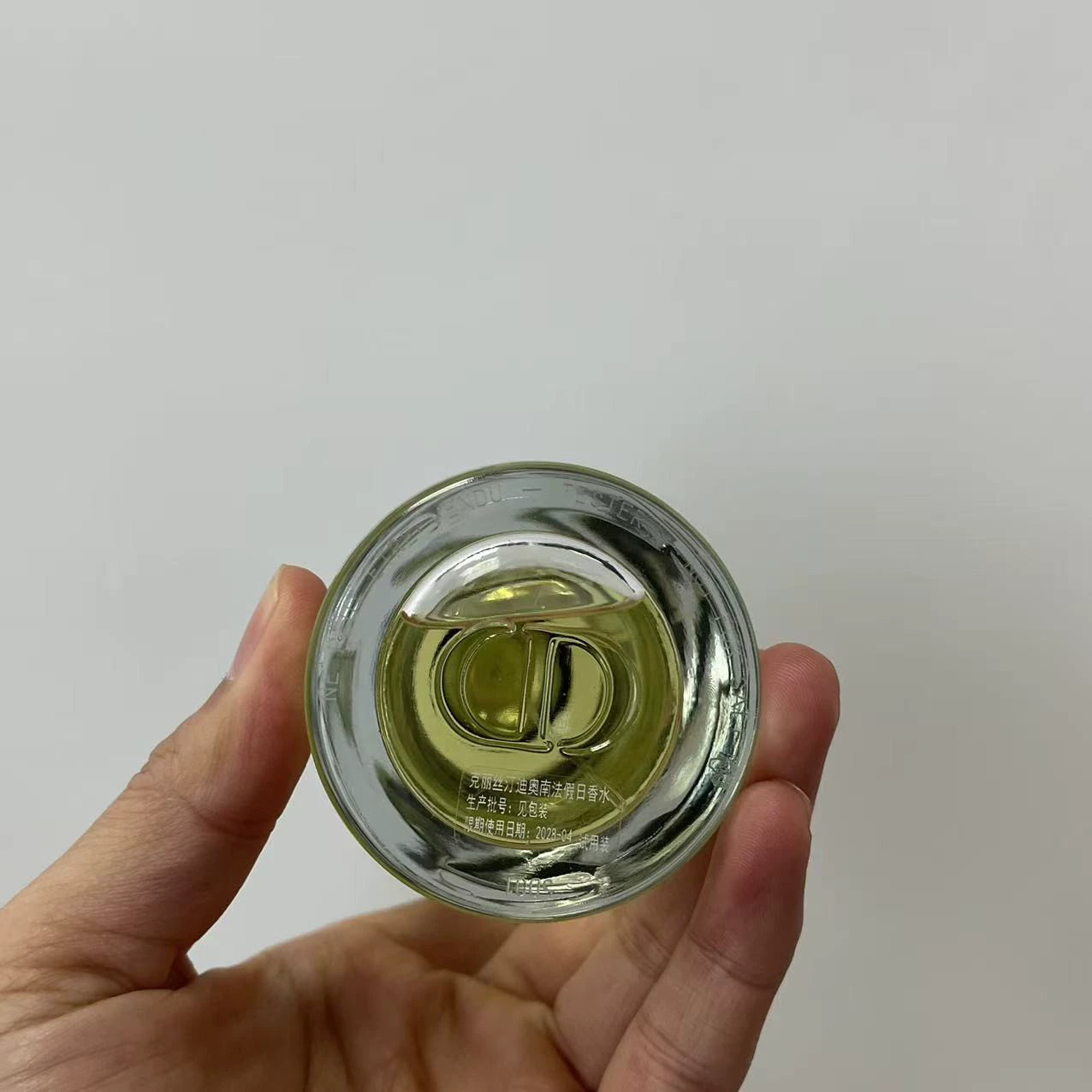 05826-278 Dion South France Perfume 200ml 6.8 oz