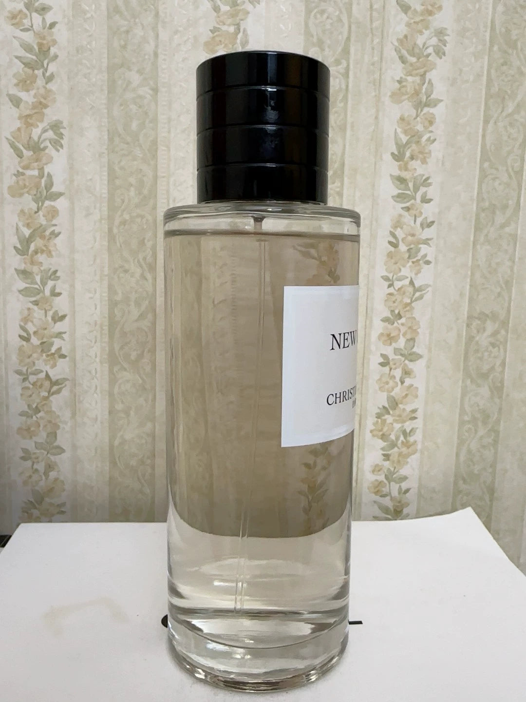 060126-26 Christian Dior Parfum New Look Perfume 251ml 8.5oz