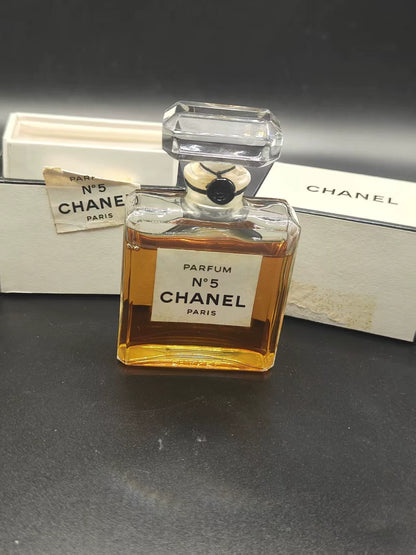200926-4 Chanel Medieval Pure Old Parfum 28ml 0.9 oz
