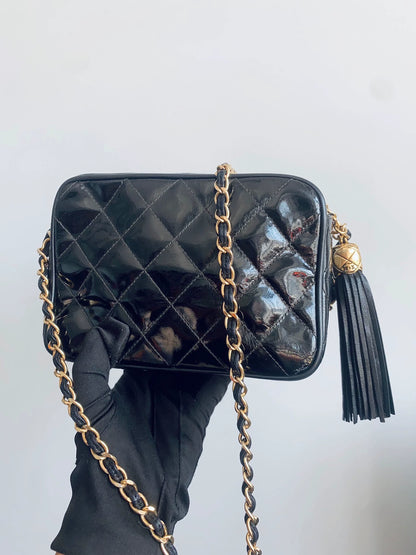 221124-78 Auth CHANEL Black Golden handbag bag