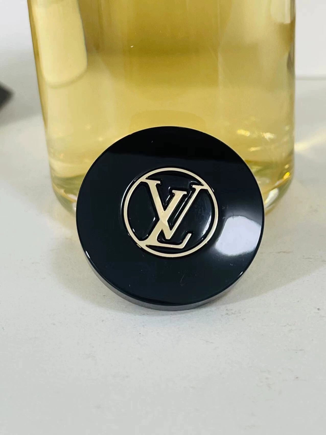 010426-218 lv Louis Vuitton 200ml 6.8 oz
