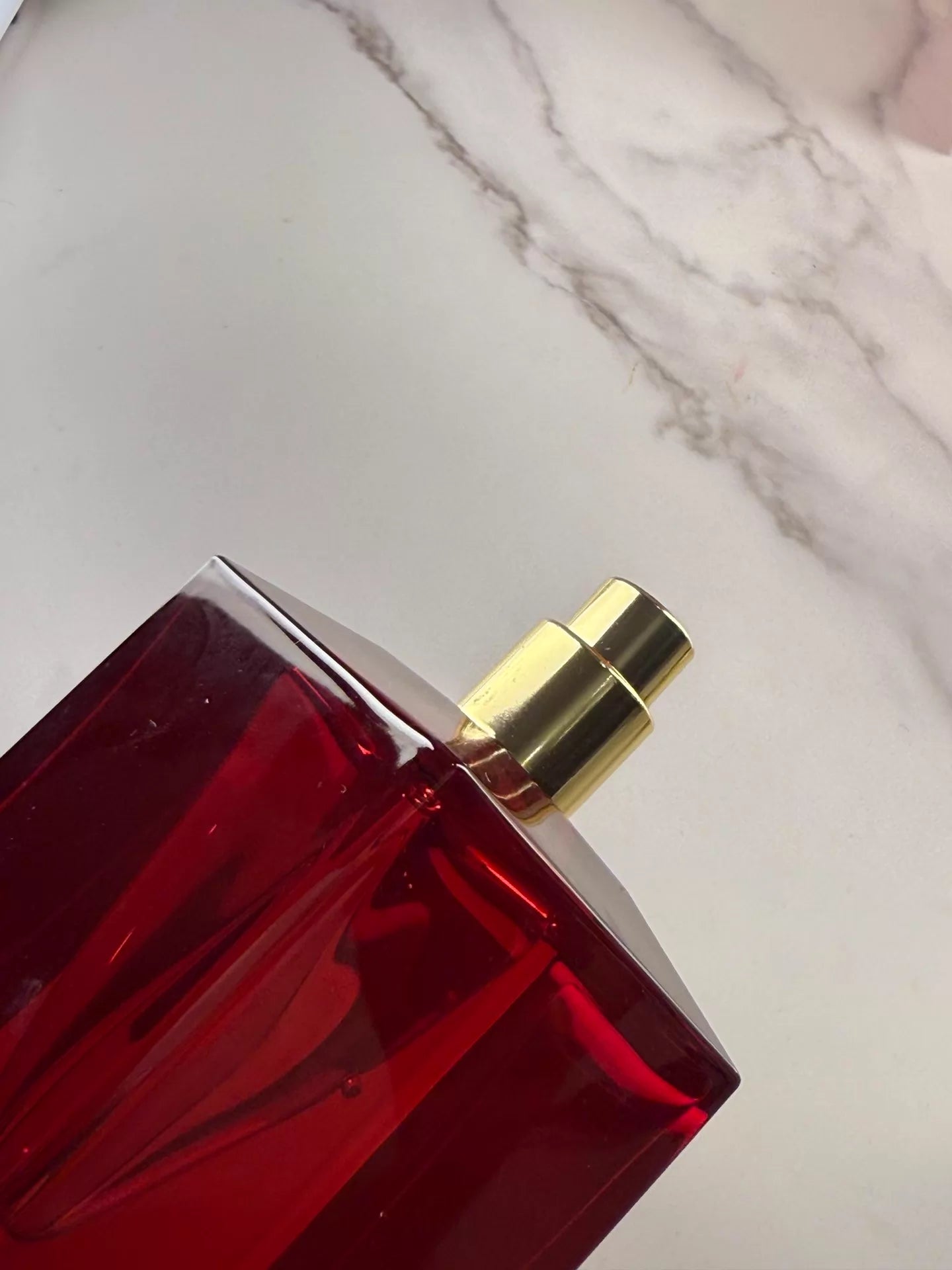 040426-28 MFK Red Essence Parfum 200ml 6.8 oz